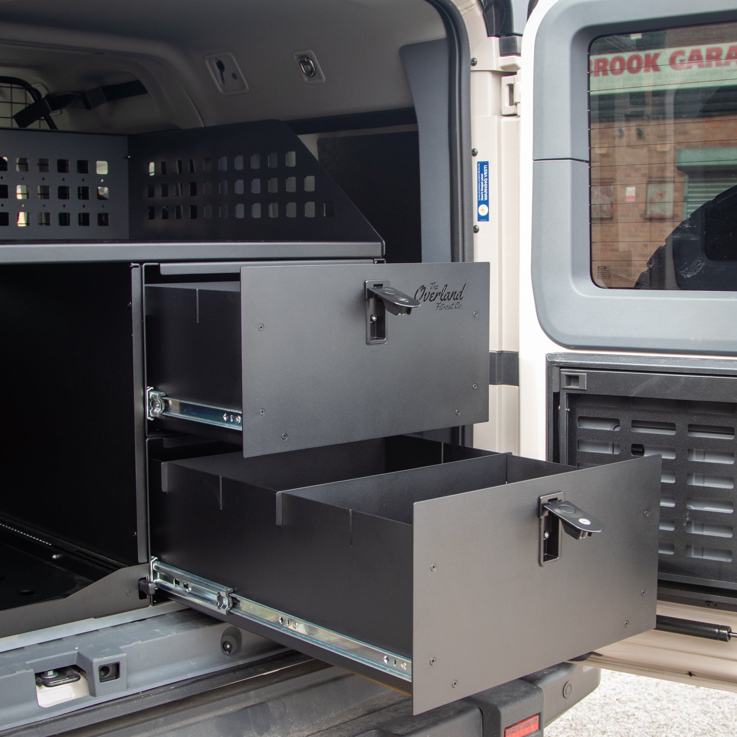 Ineos Grenadier - Overland Pod