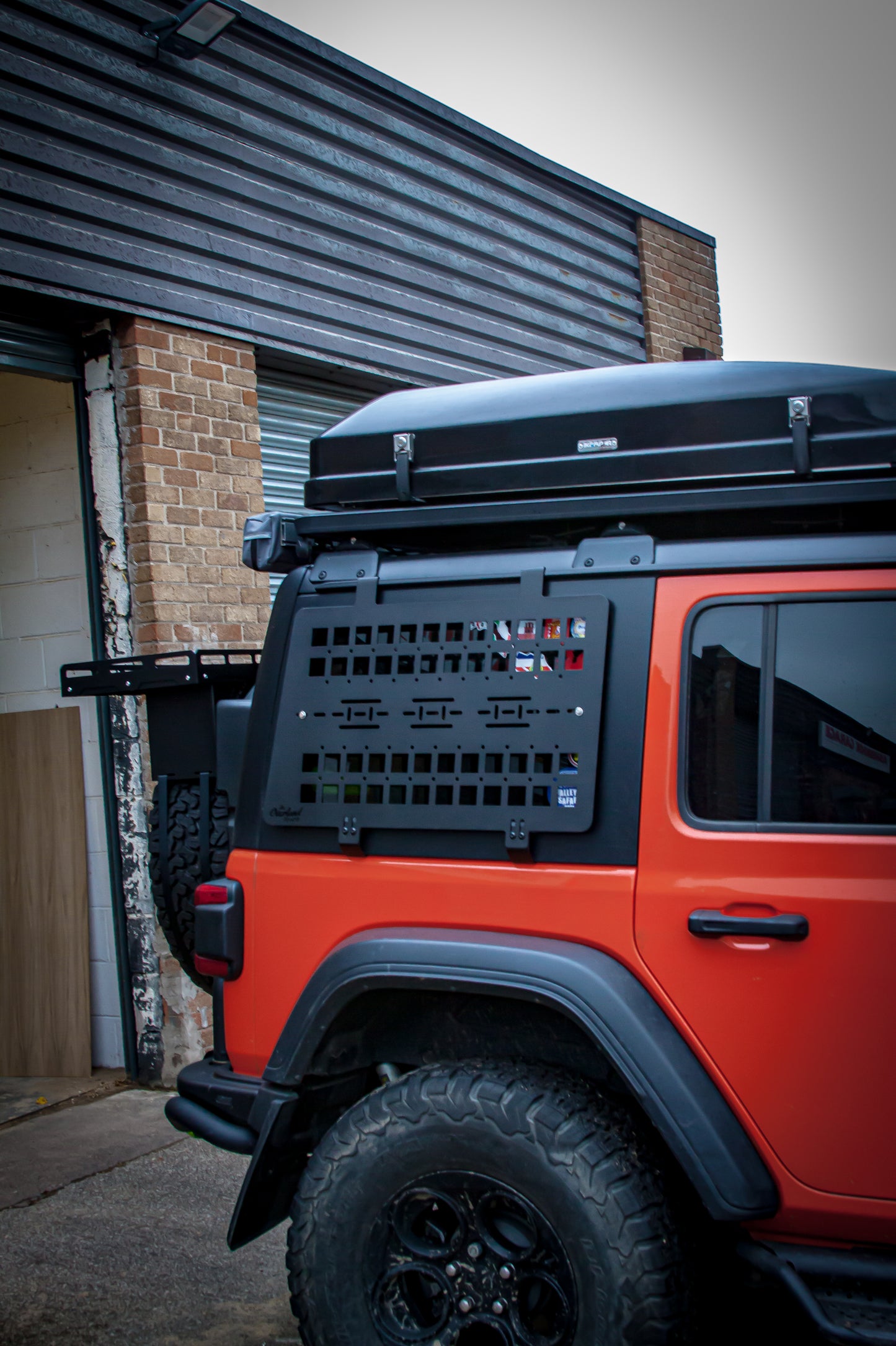 Jeep Wrangler JLU - External window panels